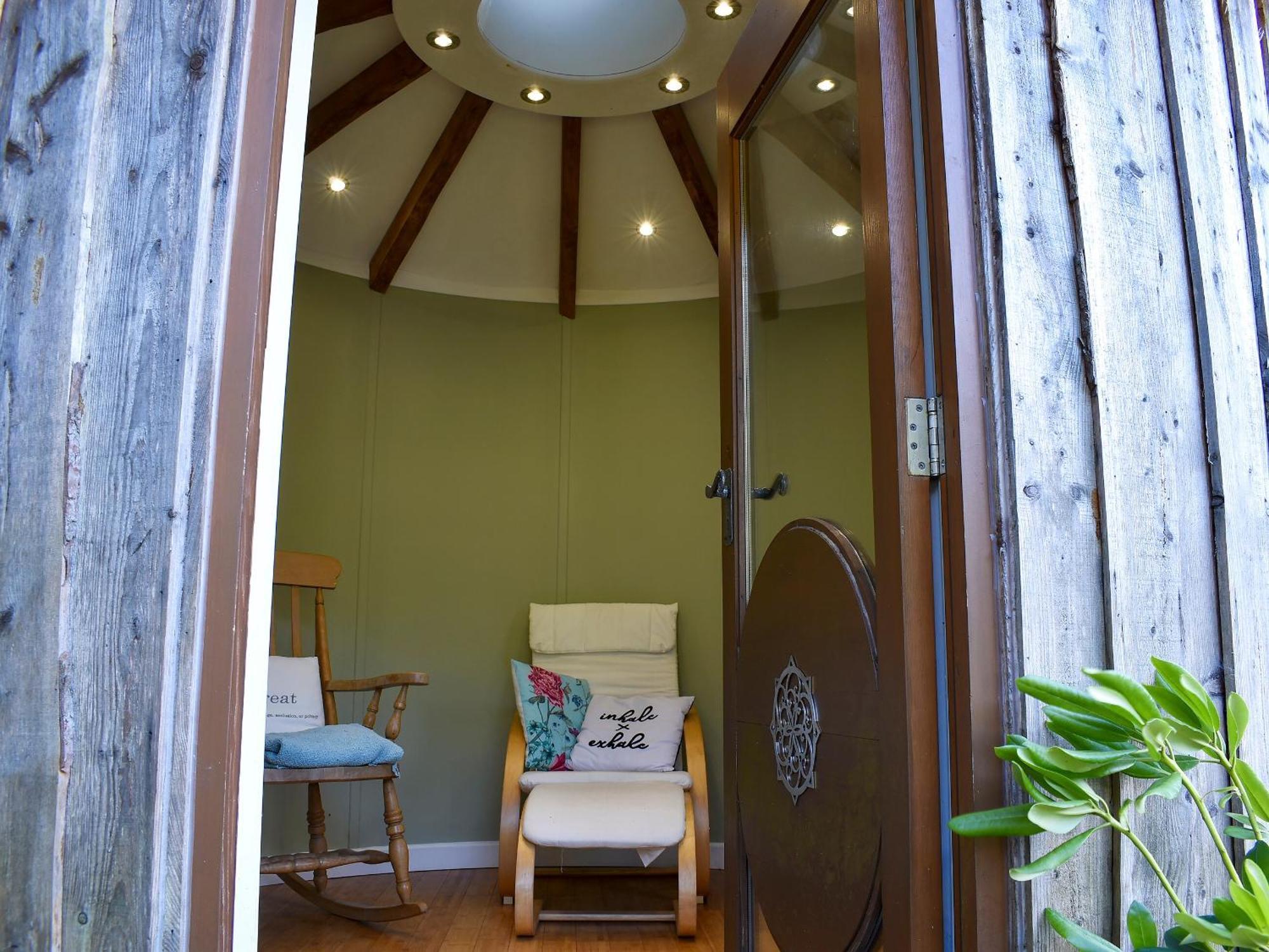 Uk34351 - Squirrel Holiday home